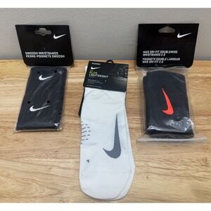 Nike Drifit Running Socks & Two Sets of Nike Wristbands NIP